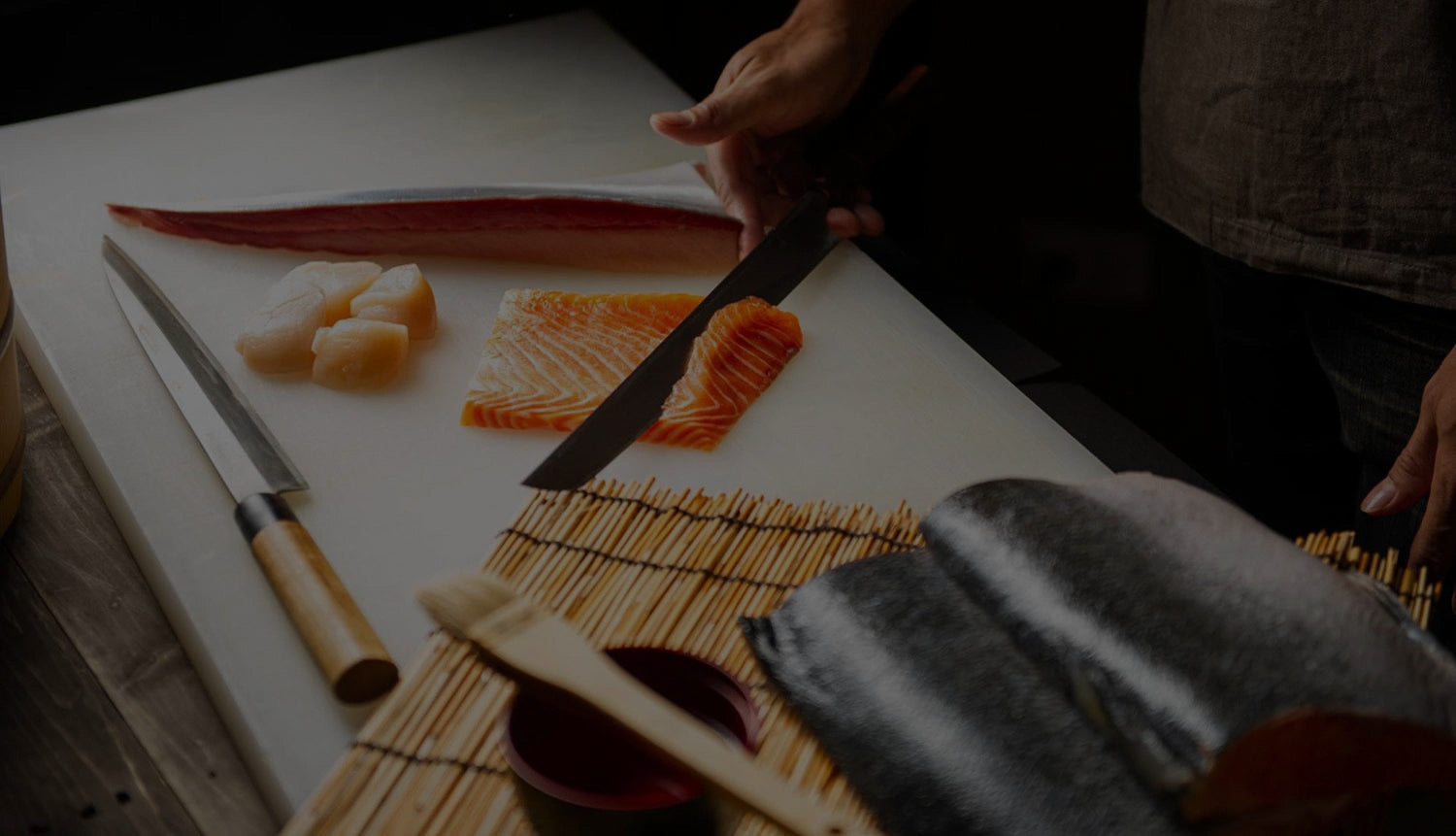japanese knife set.webp__PID:2e4412c7-8869-4da1-a435-ff1cf3c1c3d6